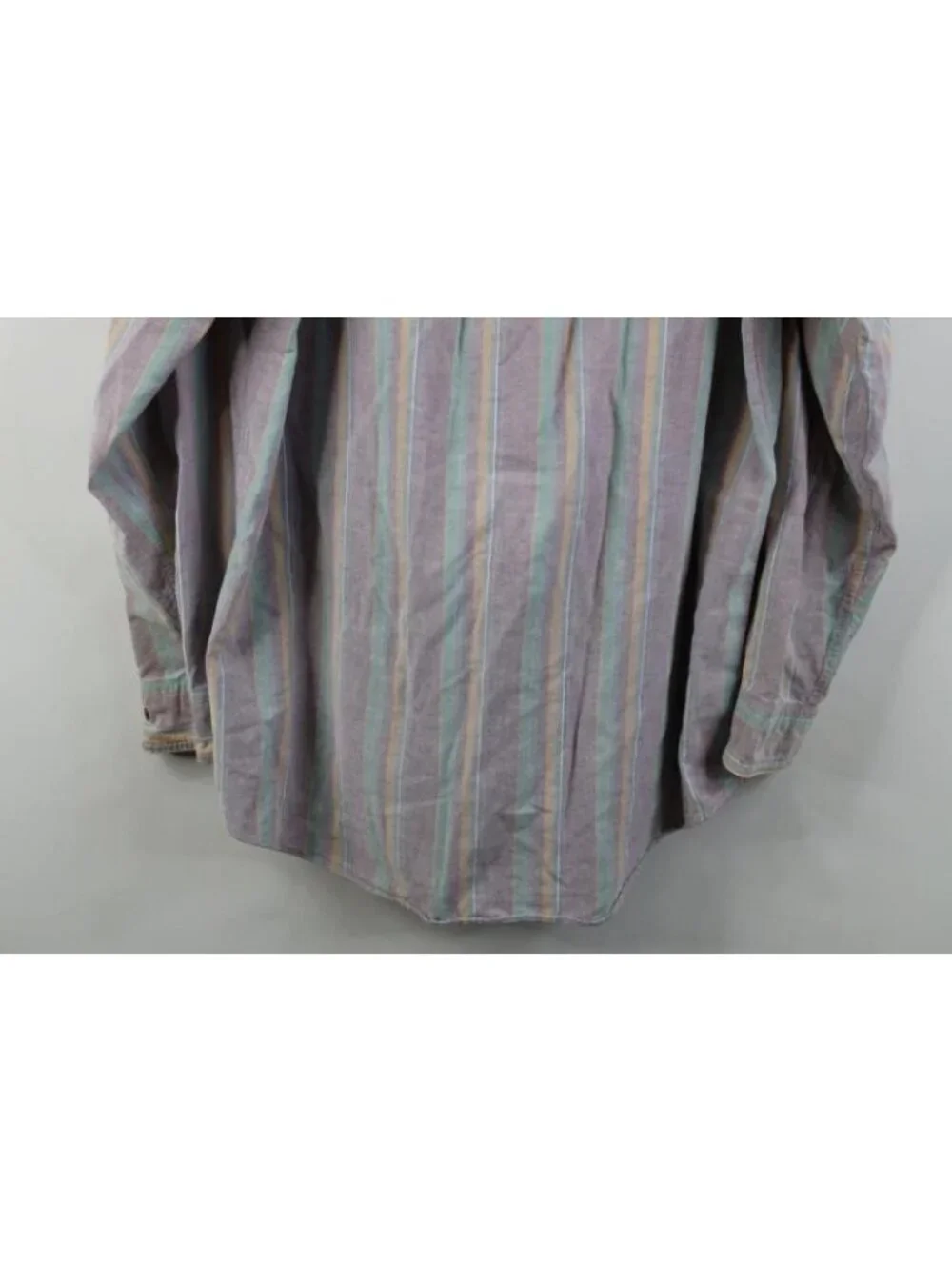 Vintage 90s streetwear